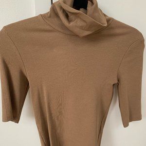 Zara Brown Turtle Neck Mid-Sleeve